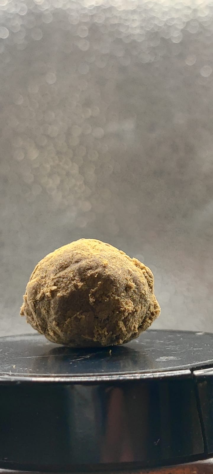 Ice-O-Lator CBD Hash - Premium CBD Hash